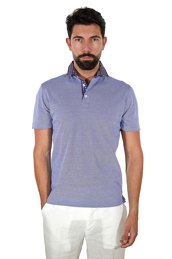 Polo-jeans-collo-blu-cerchi-bianchi-e-rossi